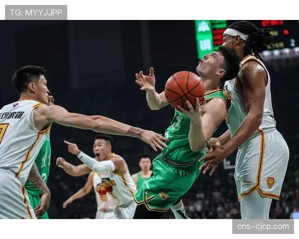 辽宁本钢全员健康，卫冕冠军季后赛将重启“一大四小”阵型